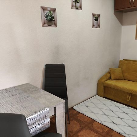 Byt V Centre Mesta Snina Dış mekan fotoğraf