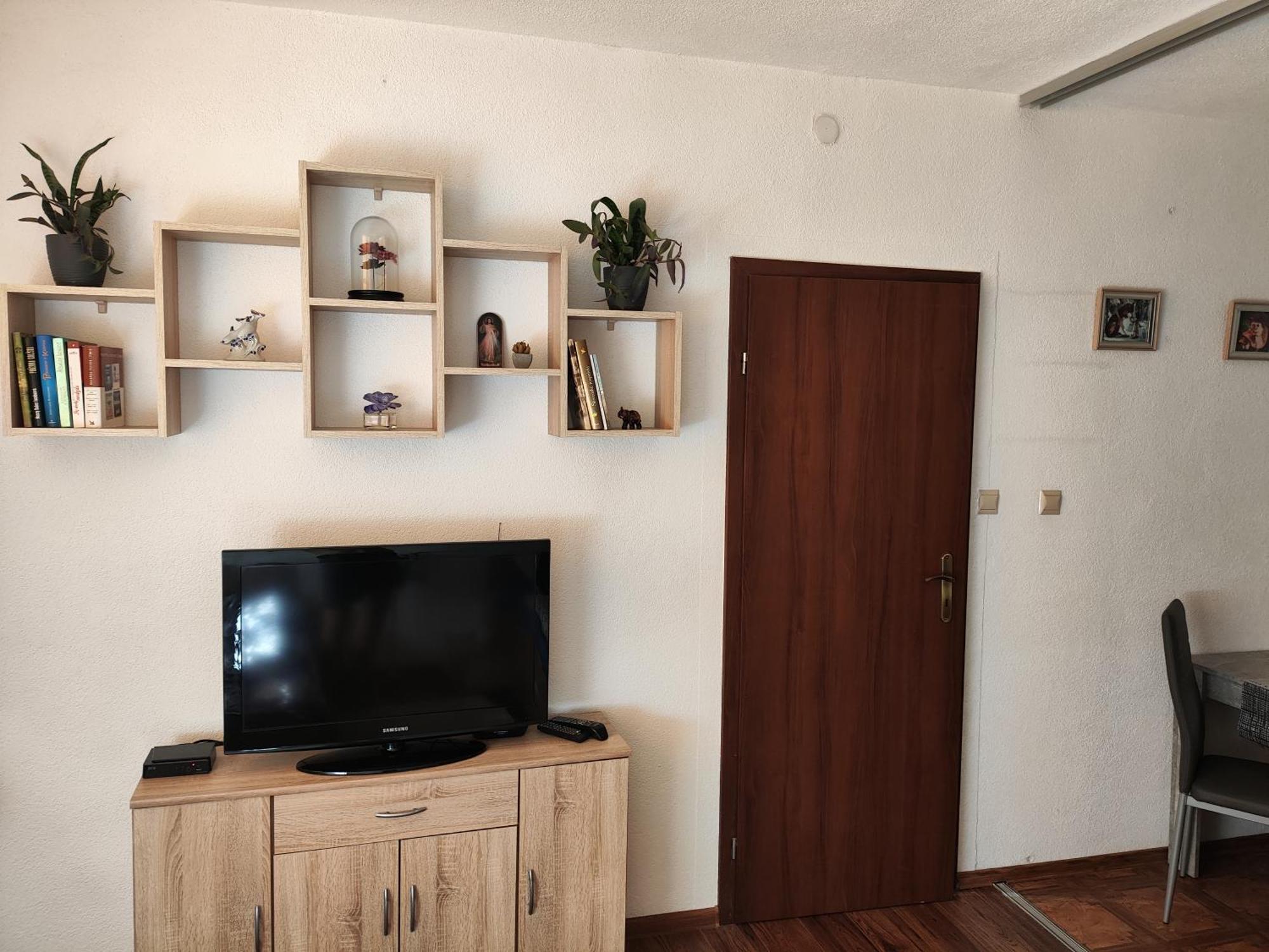 Byt V Centre Mesta Snina Dış mekan fotoğraf